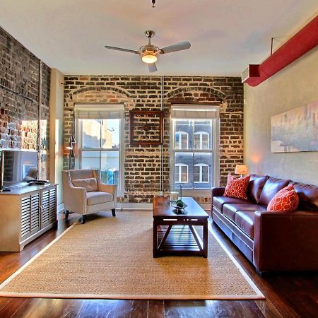 Soho Suite Savannah Exterior photo