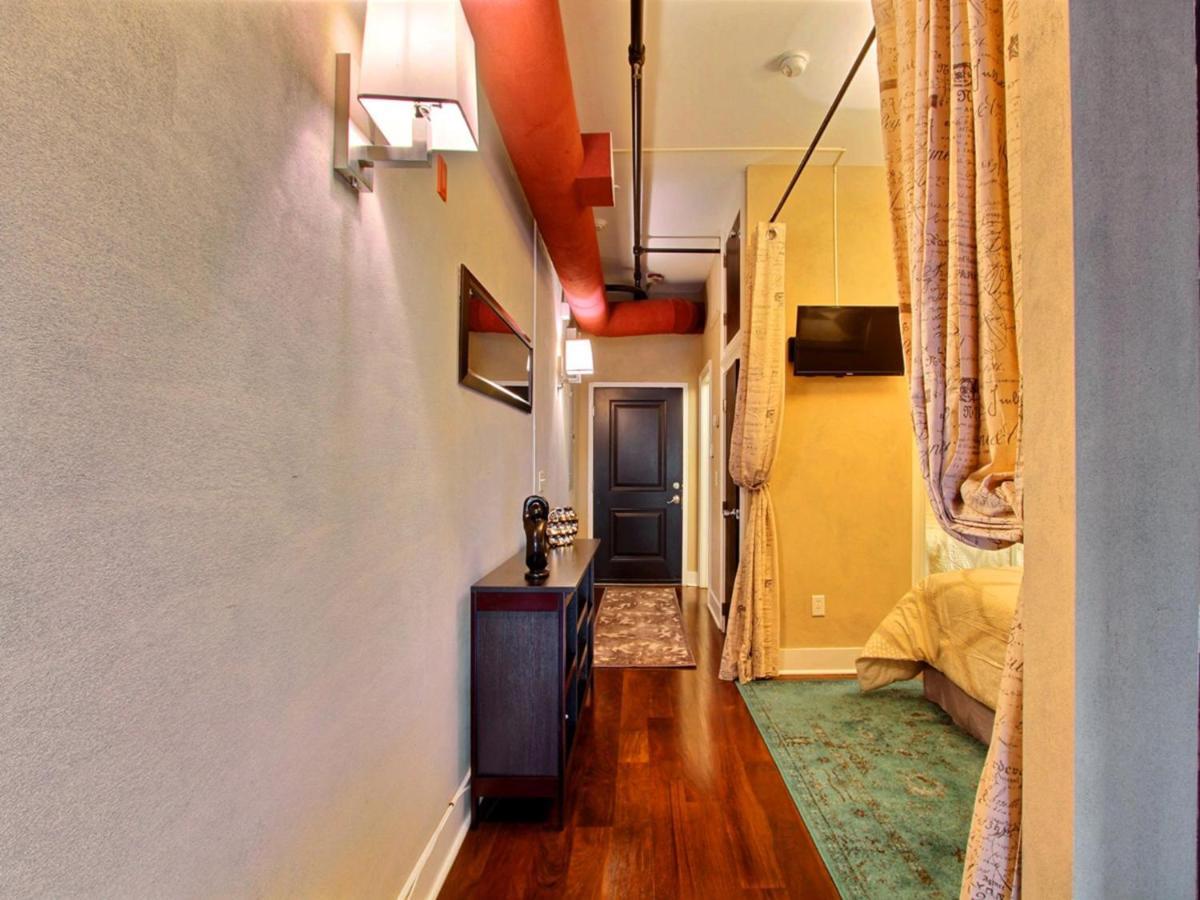 Soho Suite Savannah Exterior photo